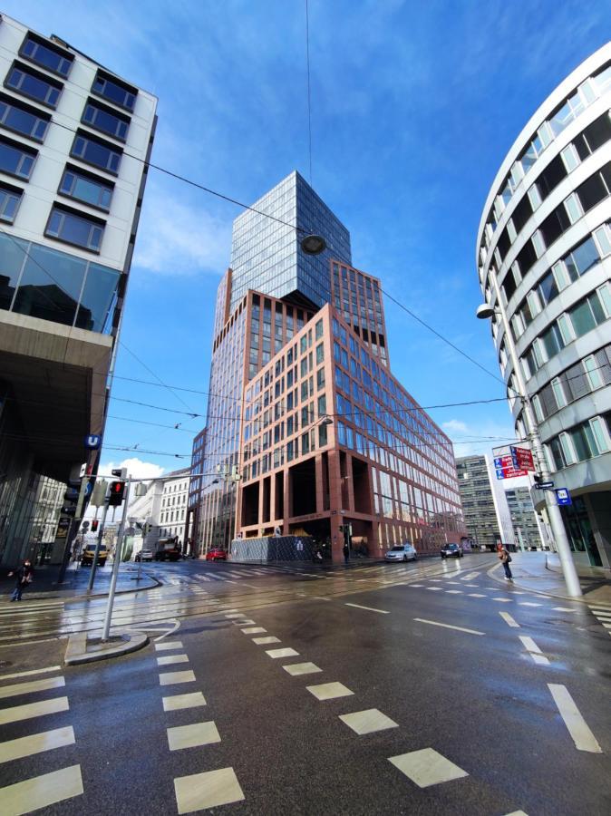 With Privat Shower In 3 Wien